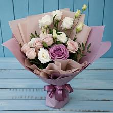 Букет цветов из:  Розы и Лизиантусы #REPLACE_PRED# Осаново-Дубовое