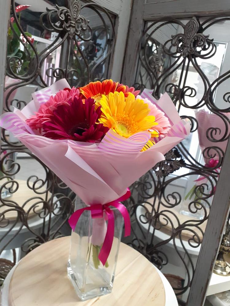 Букет цветов из: Герберы в Осаново-Дубовое