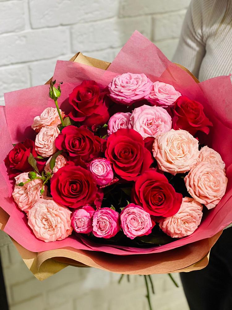 Букет цветов из: Розы в Осаново-Дубовое