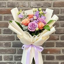 Букет цветов из:  Лизиантусы и Розы в Осаново-Дубовое