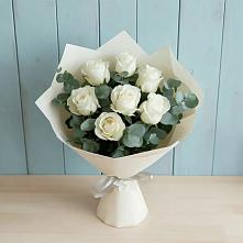 Букет Белые розы в Эвкалипте в Осаново-Дубовое