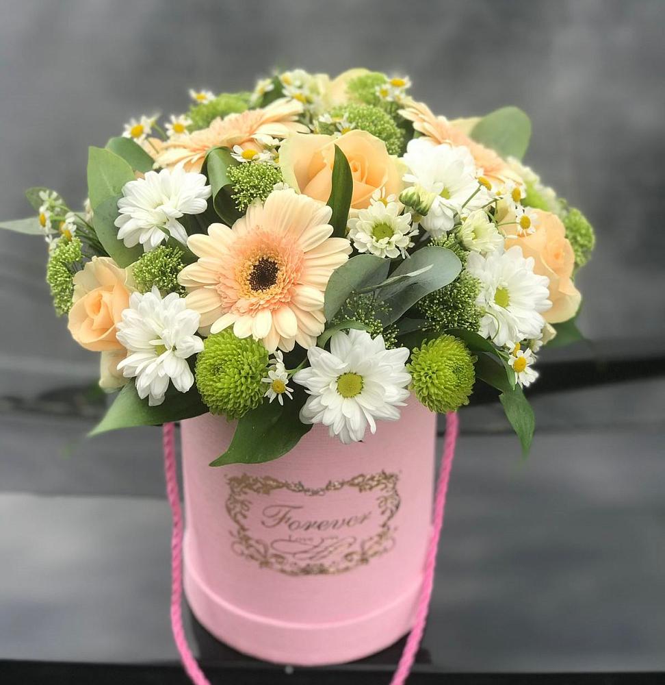 Цветочная композиция из Розы, Герберы и Хризантемы в шляпной коробке в Осаново-Дубовое