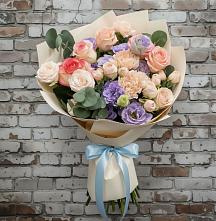 Букет цветов из:  Розы, Лизиантусы и Гвоздики в Осаново-Дубовое
